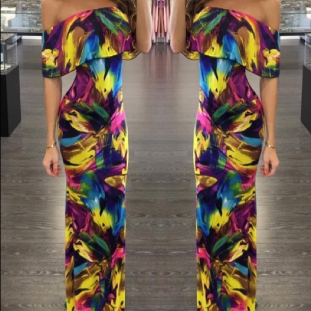 Floral print off the shoulder maxi dresses